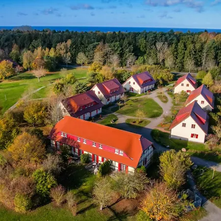 Piratenkajuette-b66 * Dranske