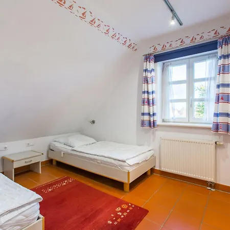 Piratenkajuette-b66 *